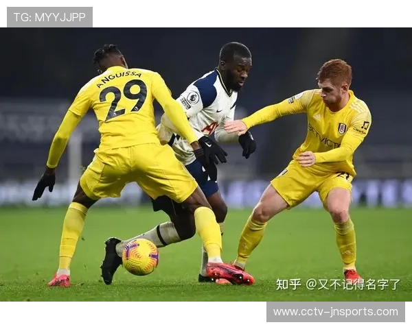 阿斯顿维拉客场力克热刺再迎三连胜英超争四形势愈发激烈